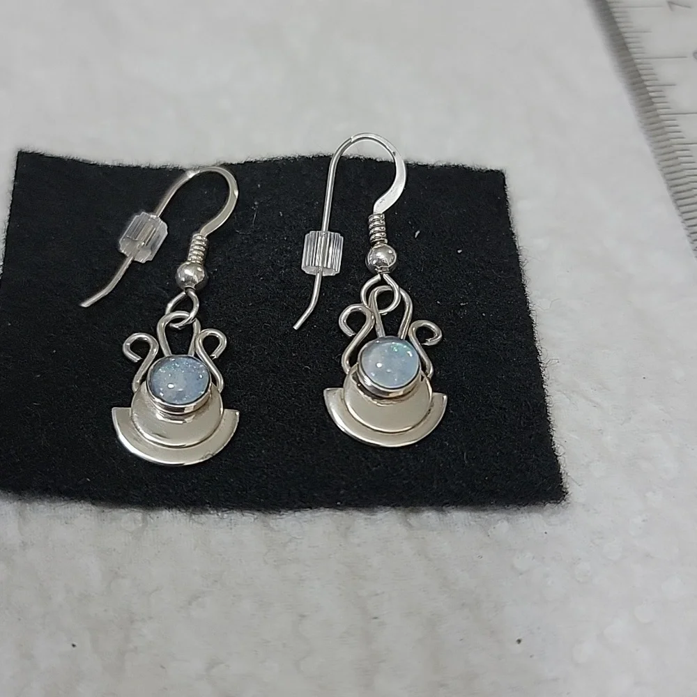 Handcrafted - Picture 1 of 3